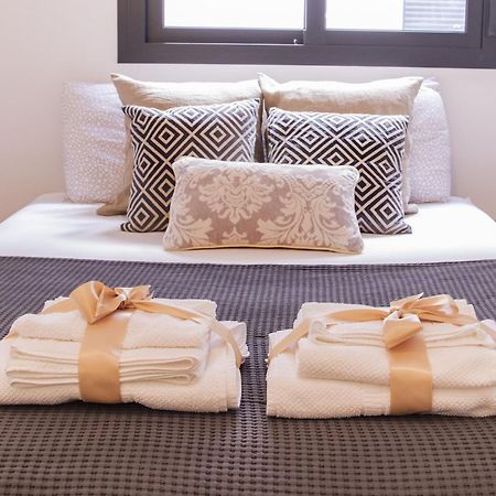 -Malagasunapts- Rooftop Pool & Free Parking Exteriör bild